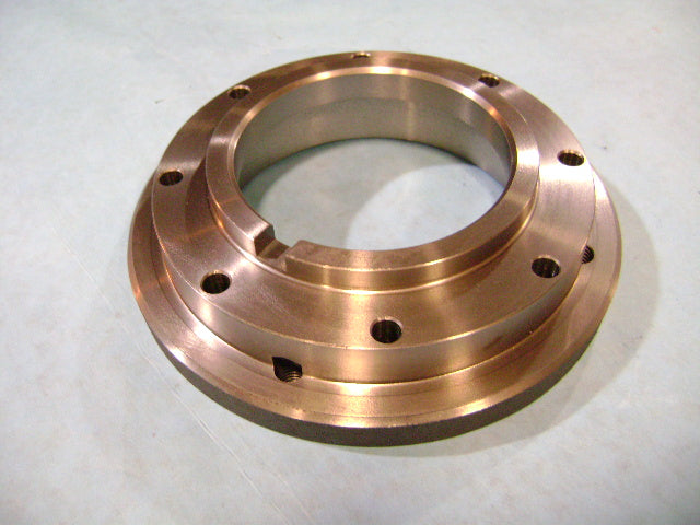 Gearbox - Mounting Flange 4195.112 | Weight: 9 lbs | Dimensions: 190 X 46 X 190MM | Brand: SCHWING