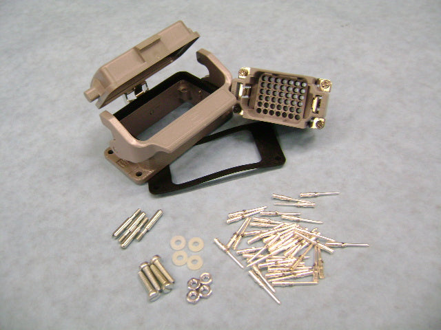 Harn - Socket Flanged 42 Pol Kit W/0.5Mm | Weight: 2 lbs | Brand: SCHWING