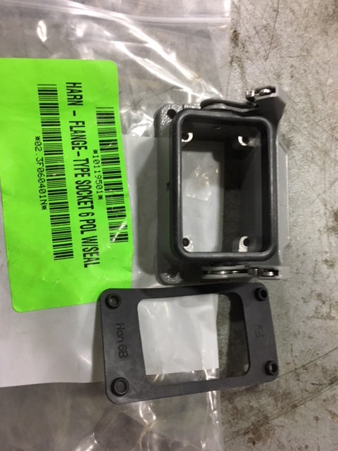 Harn - Flange-Type Socket 6 Pol W/Seal | Weight: 2 lbs | Brand: SCHWING