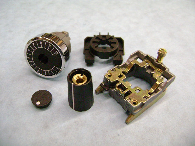 Cont - Potentiometer 22.5Mm | Weight: 2 lbs | Brand: SCHWING