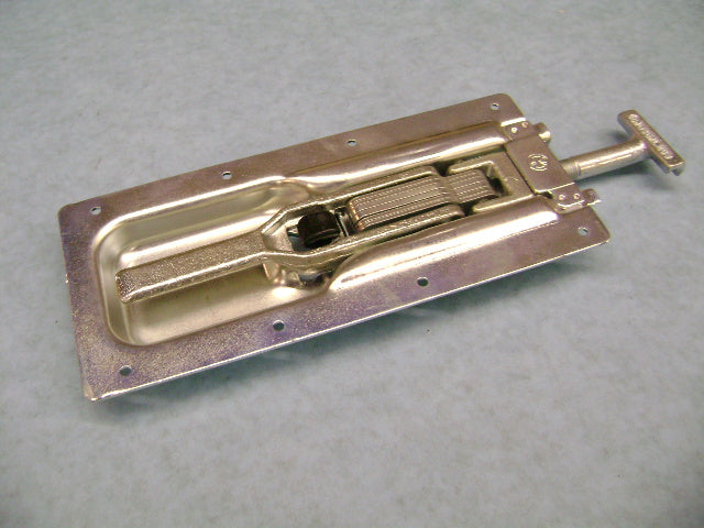 Parts - Latch For 42 M Storage Door | Weight: 5 lbs | Brand: SCHWING