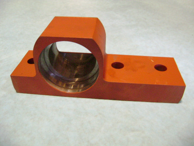 Plt - 30 Mm Stop & Roller, 45Sx Rear O | Weight: 11 lbs | Brand: SCHWING