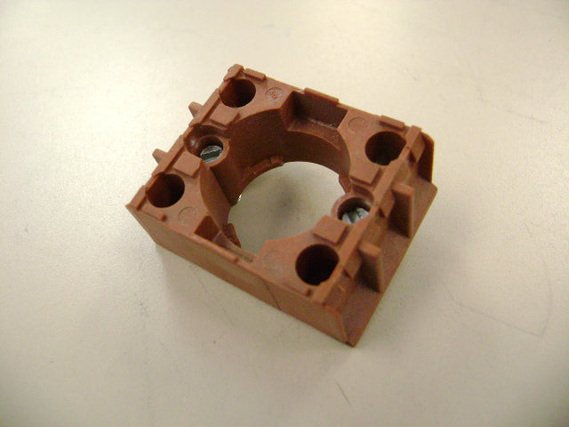 Oper - Switch Bottom Section D=22.5M | Weight: 2 lbs | Brand: SCHWING
