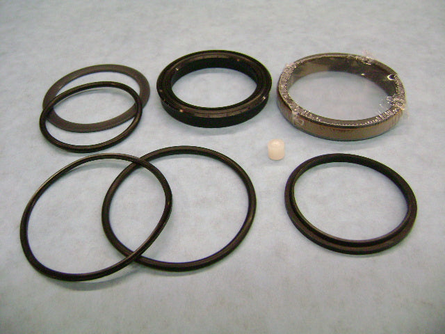 Seal - Hyd Cyl Kit Kvm 39X Rear Outrigge | Weight: 2 lbs | Dimensions: 33 X 67 X 67MM | Brand: SCHWING