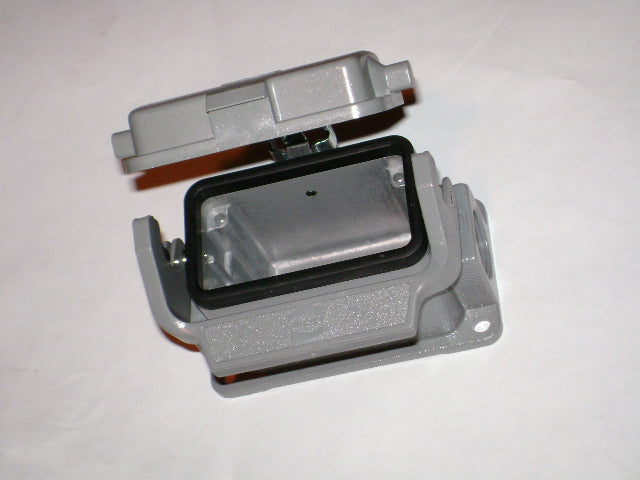 Harn - Housing Surface Mount - All Kv | Weight: 3 lbs | Brand: SCHWING